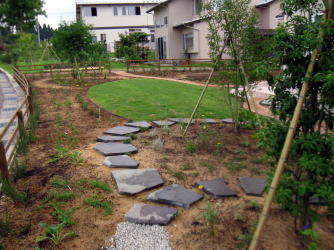 花の楽しめる庭 花の庭 富山県 造園工事施工例